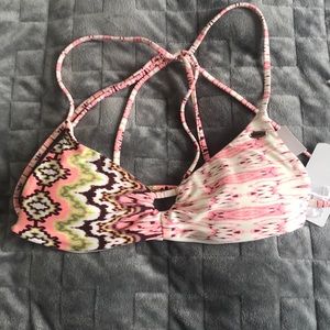 O’Neill bikini top never worn